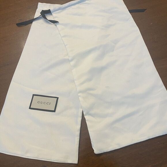 Gucci White Satin Rectangle Shoes Storage & Dust Cover Bag 17" X 8.5" Pair - Picture 6 of 6